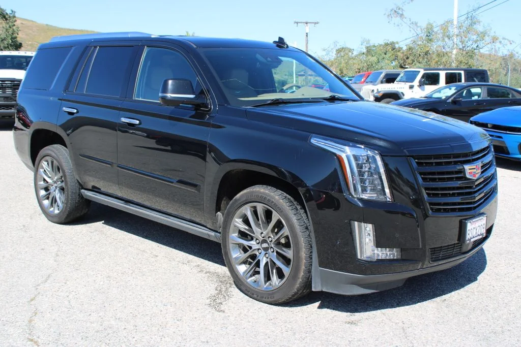 Used 2020 Black Cadillac Platinum Edition image 3