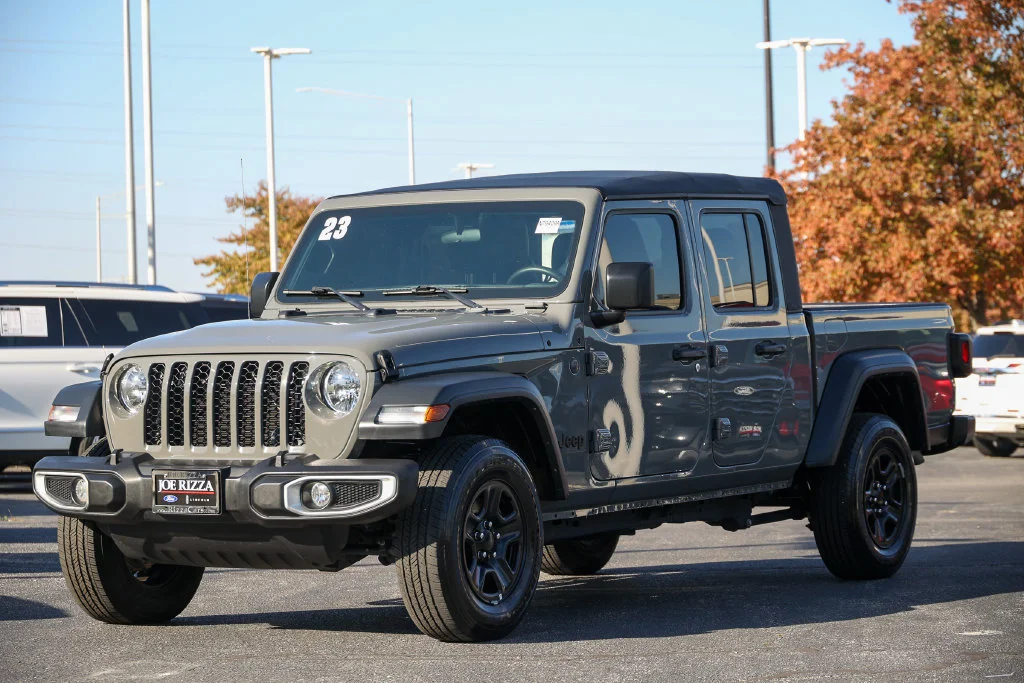 2023 Jeep Gladiator