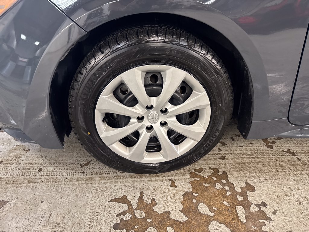 Certified Used 2025  Toyota LE image 10