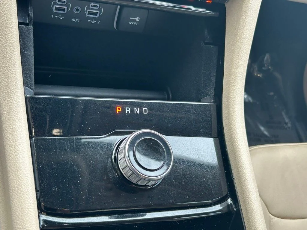 Certified Used 2022 White Jeep Limited image 23