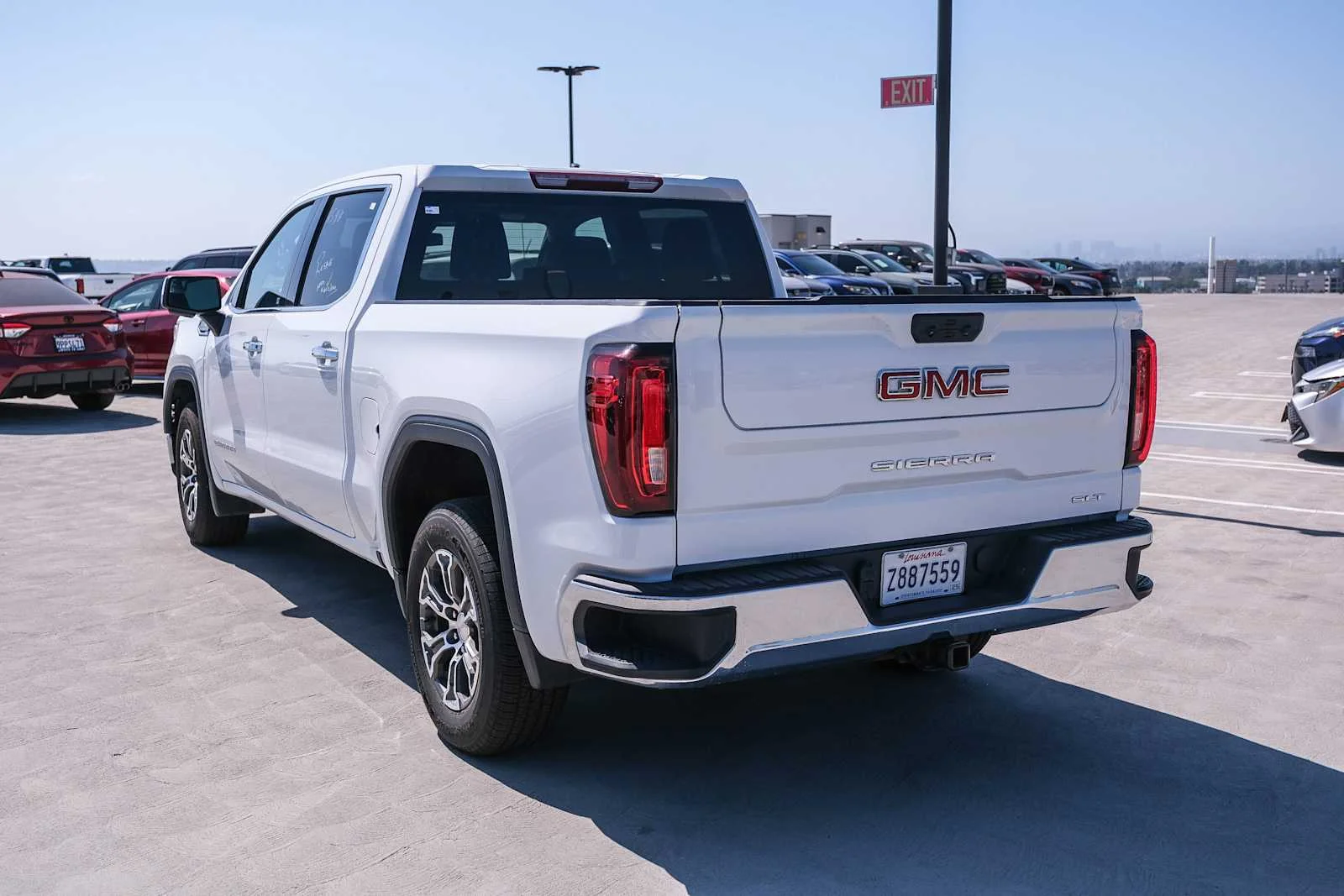 Used 2025 Summit White GMC SLT image 6
