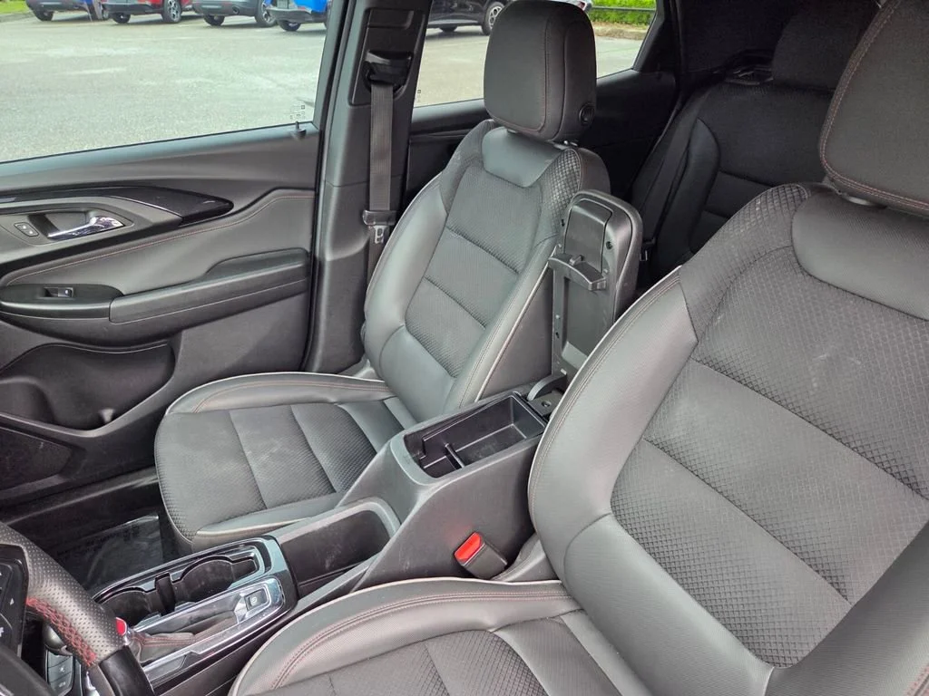 Used 2023 Crimson Metallic Chevrolet RS image 23