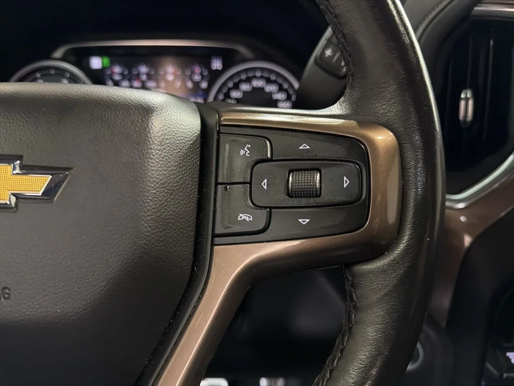 Used 2022 Cherry Red Chevrolet High Country image 18