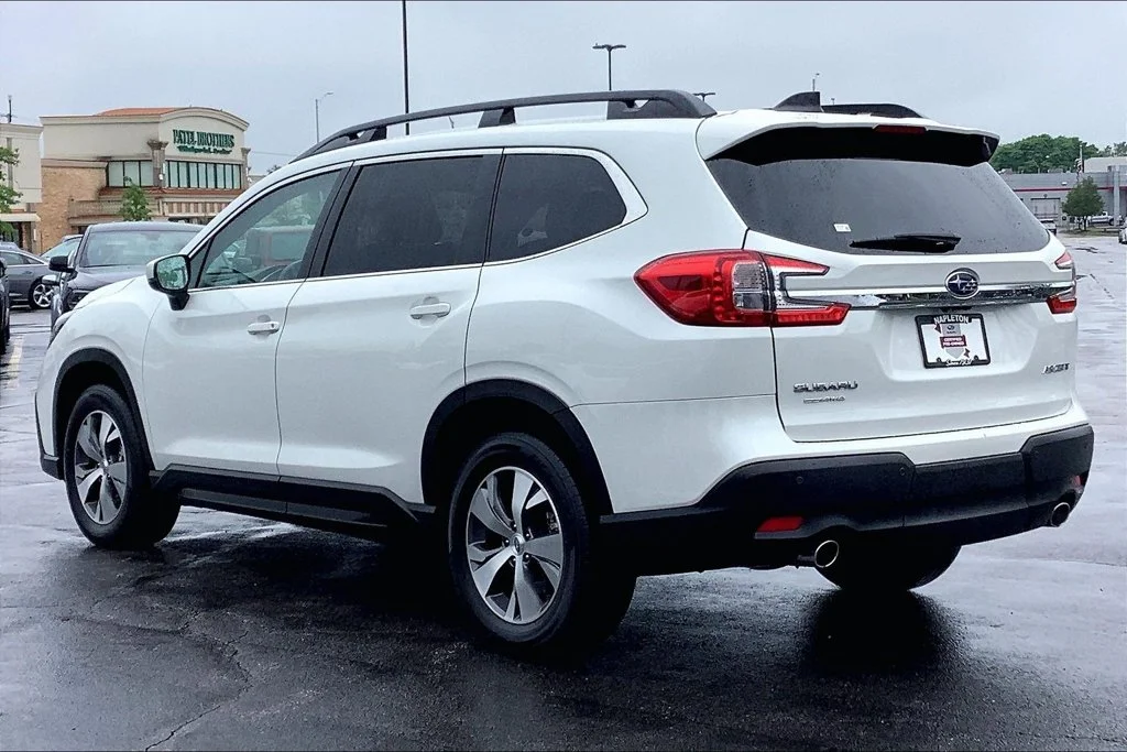 2025 Subaru Ascent Premium - Photo 11