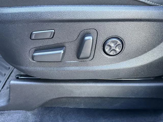 Used 2025 Gray Kia SX X-Line image 26