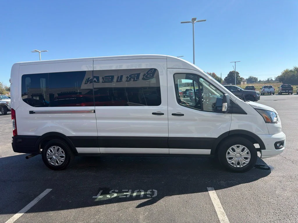 Used 2024 Oxford White Ford XLT image 6