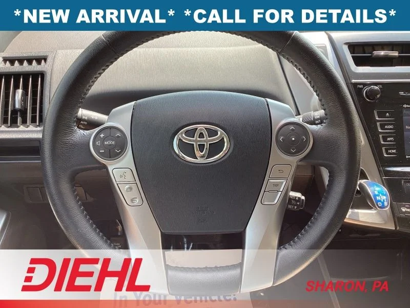 Used 2017  Toyota Four image 24