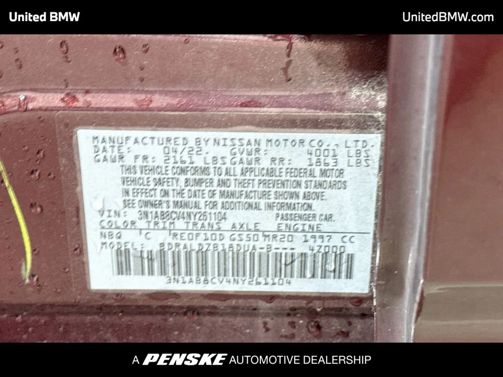 Used 2022 Rosewood Nissan SV image 14