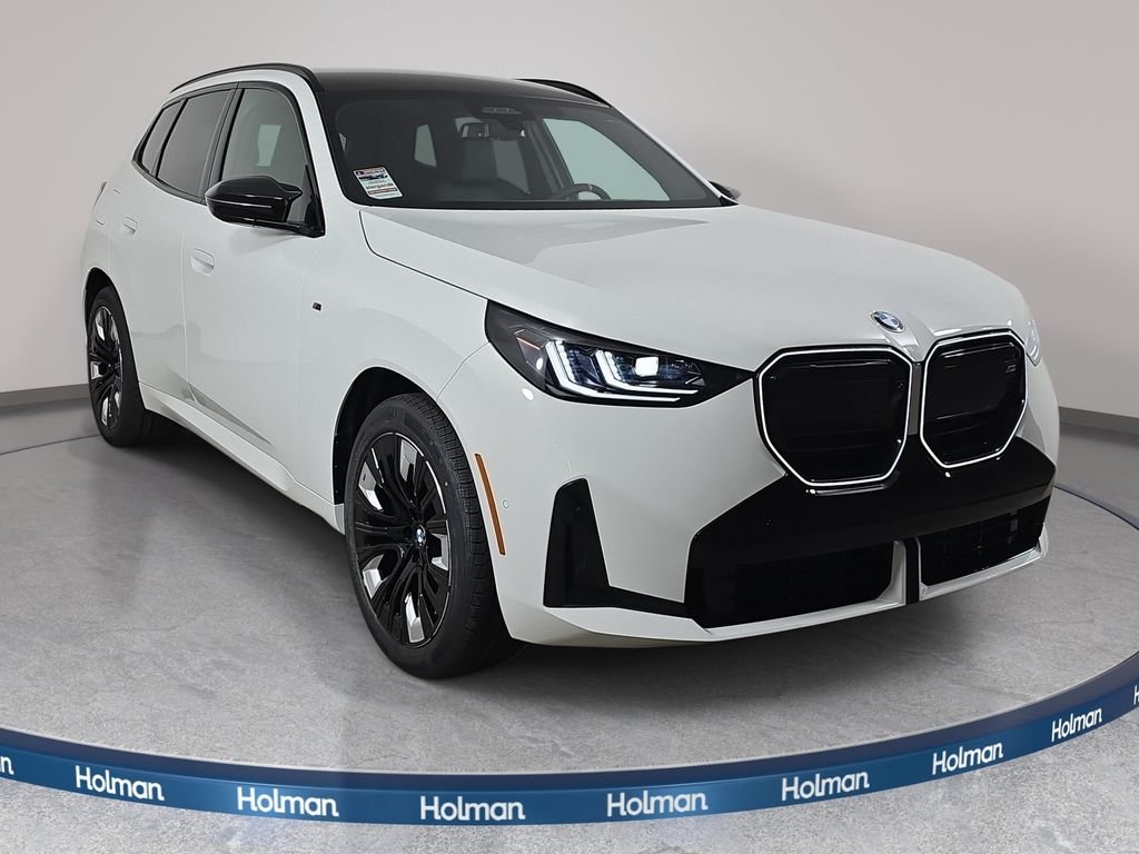 New 2026 Alpine White BMW M50 xDrive image 3