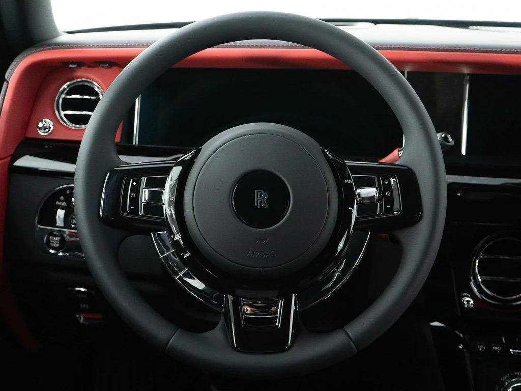 Used 2026 Black Diamond over Iguazu Blue Rolls-Royce  image 35