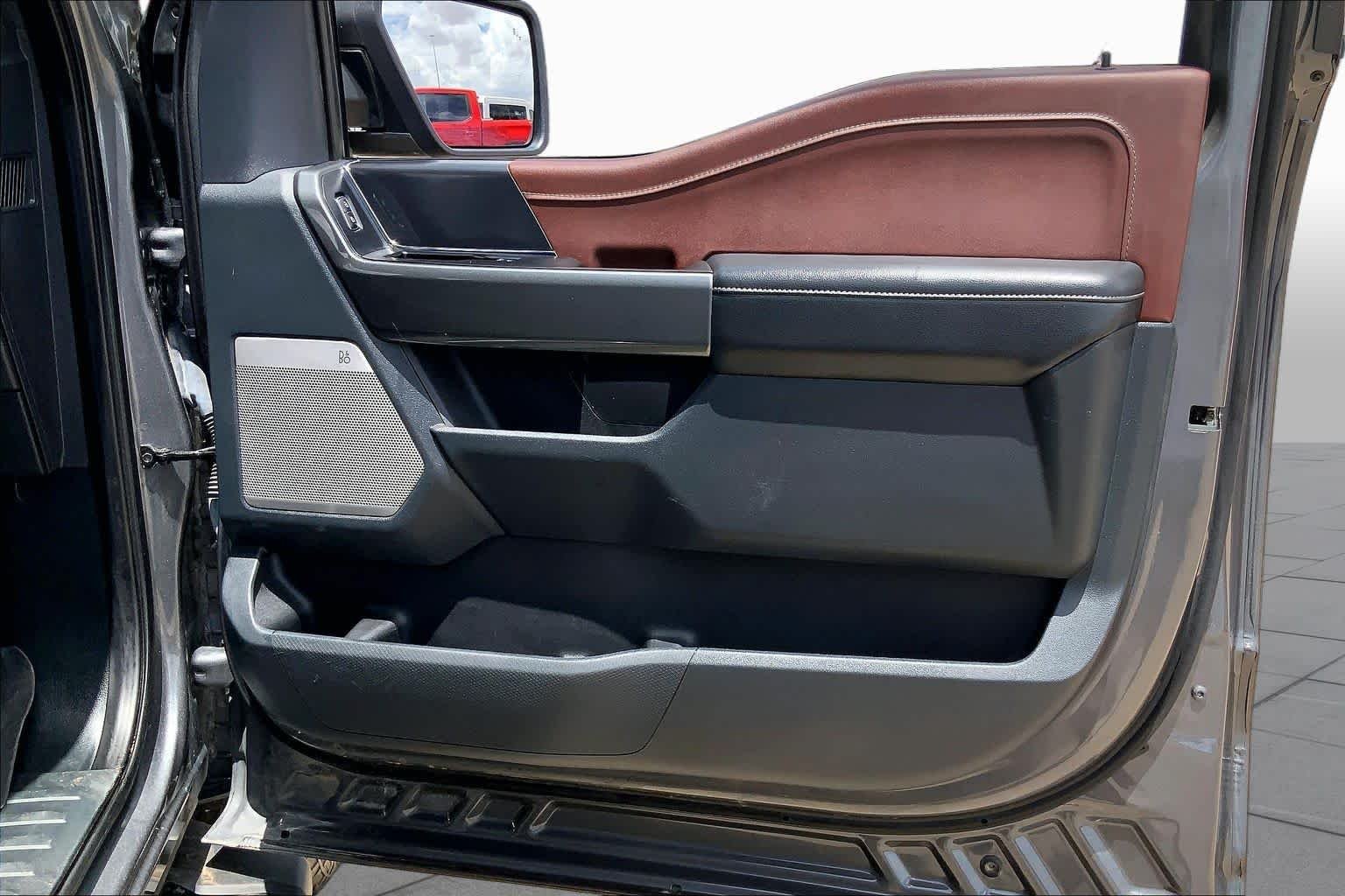 Used 2023 Carbonized Gray Metallic Ford LARIAT image 23