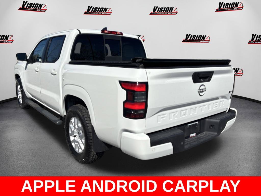 Used 2022 White Nissan SV image 3