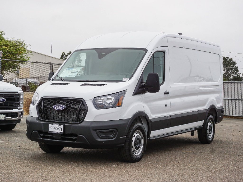 New 2027 Oxford White Ford Base image 3
