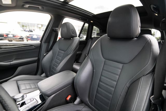 Used 2020 Glacier Silver Metallic BMW xDrive30i image 4