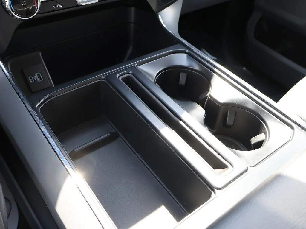 Used 2024 Silver Ford XLT image 39
