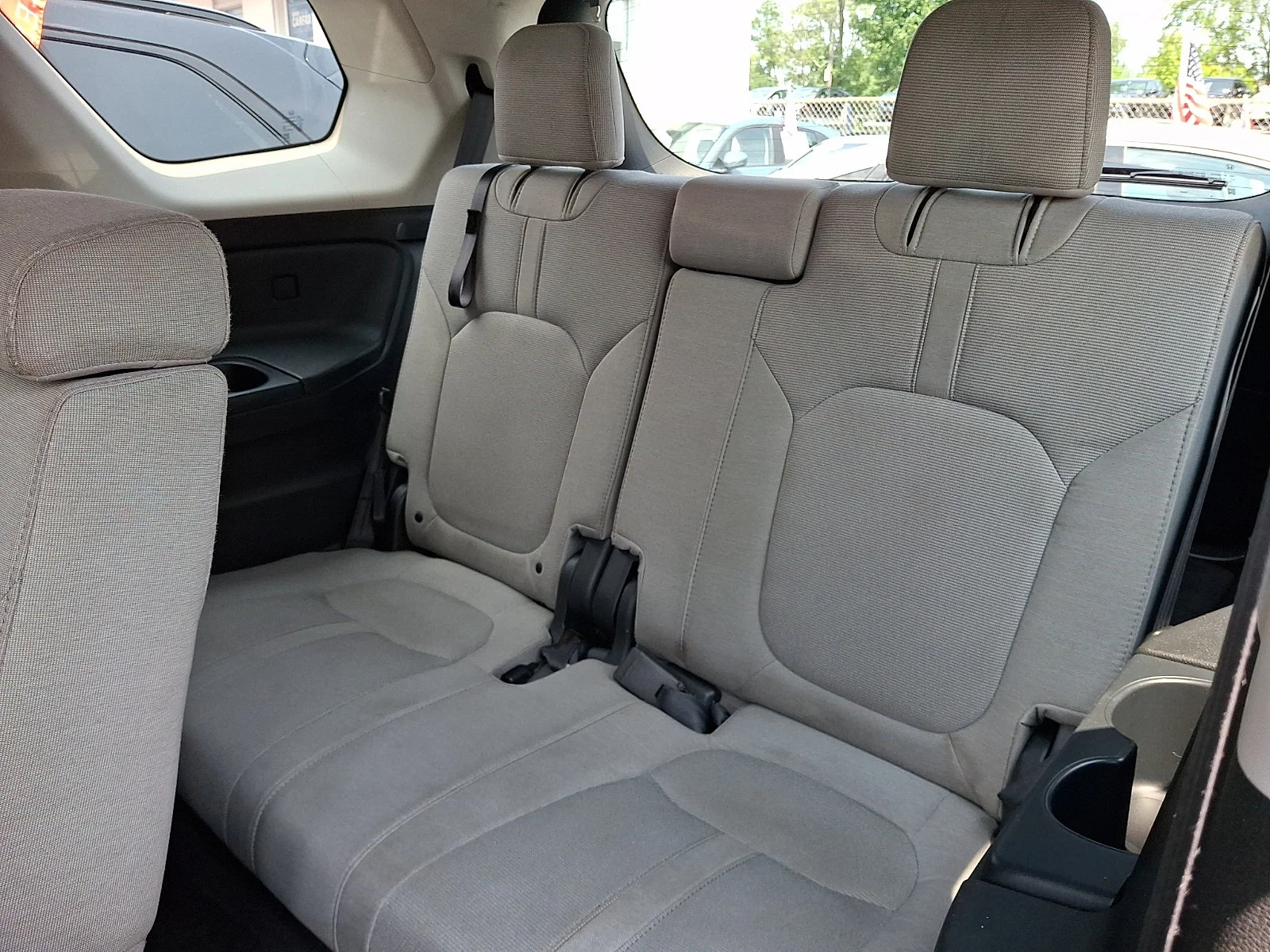 2023 Honda Pilot LX - Photo 39