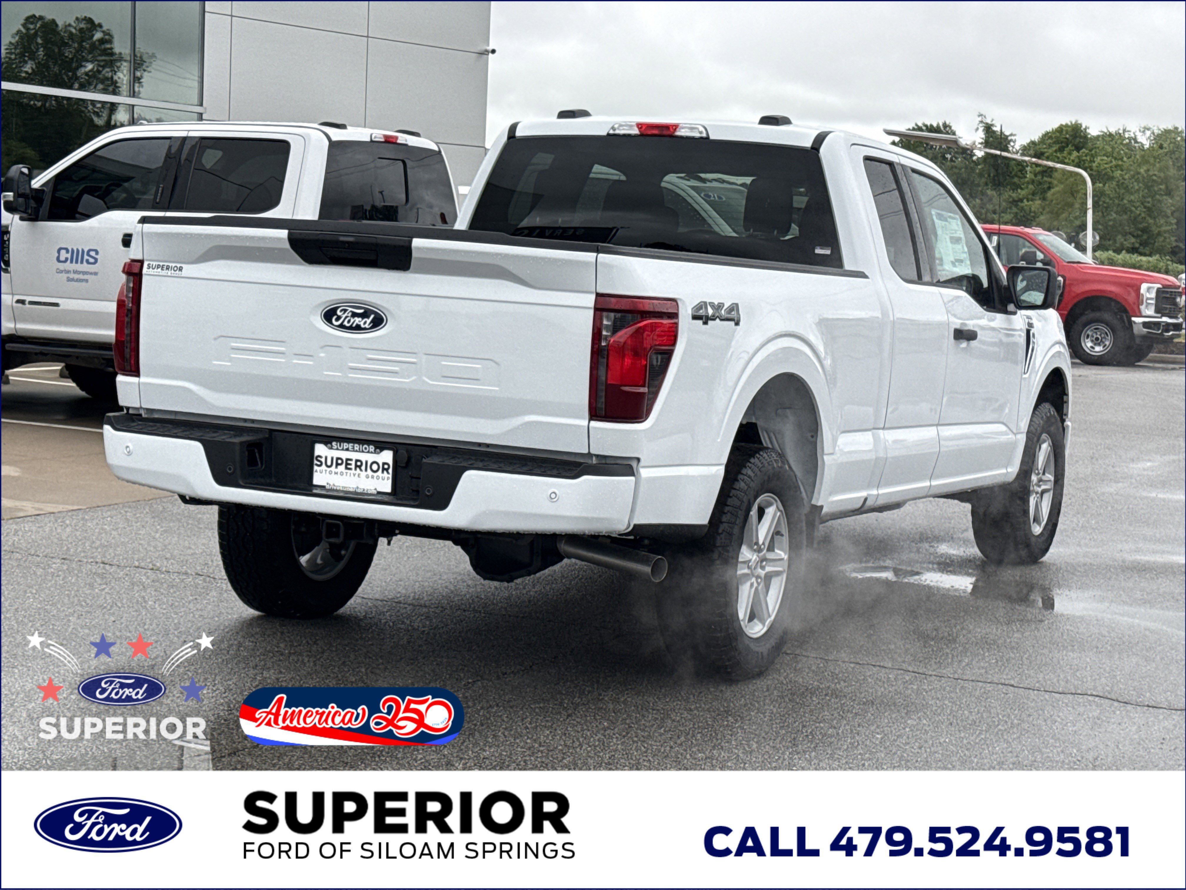 New 2026 Oxford White Ford XLT 4WD image 3