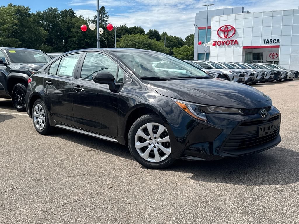 New 2026 Black Toyota LE image 1