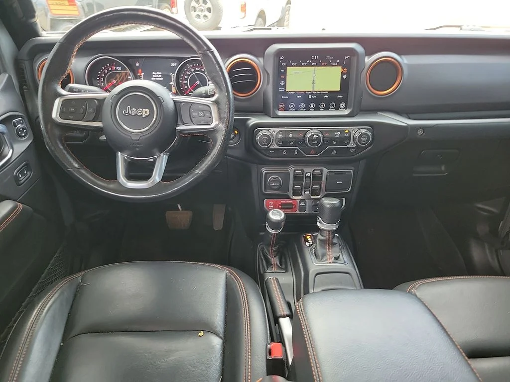 Used 2022 Sting Gray Clearcoat Jeep Mojave image 10