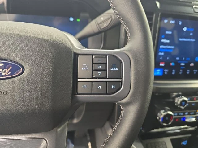 New 2027 Marsh Gray Metallic Ford F-250® Lariat® image 40