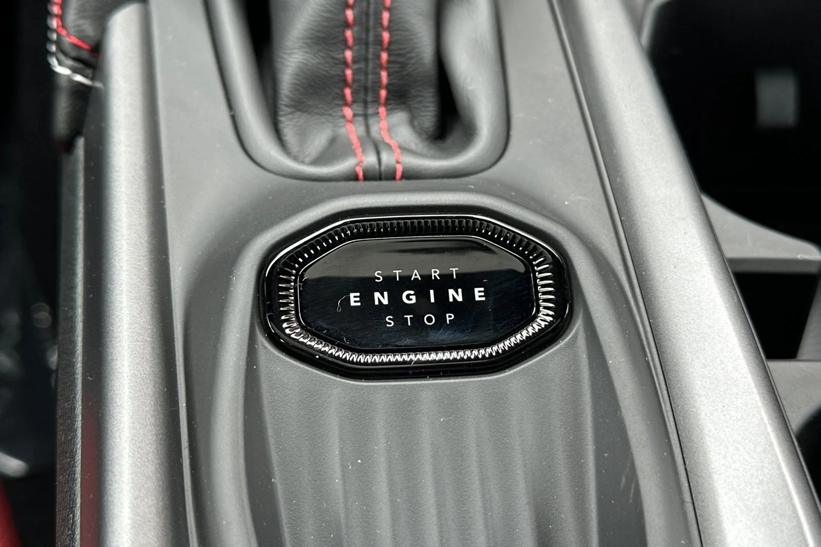 New 2026 Diamond Black Crystal Pearlcoat Dodge R/T Scat Pack image 21