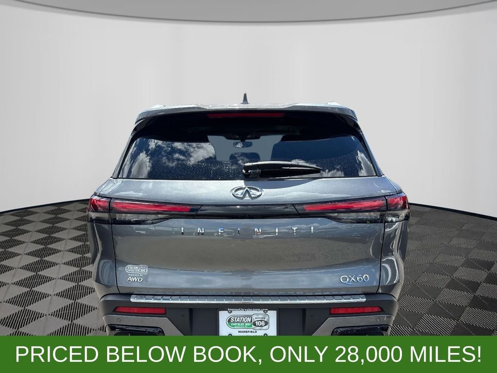 Used 2023 Gray INFINITI LUXE image 4