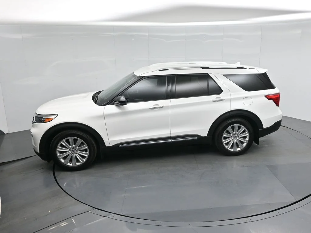 Certified Used 2020 White Ford Limited image 45