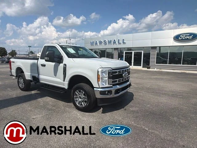Used 2025 White Ford XLT image 1