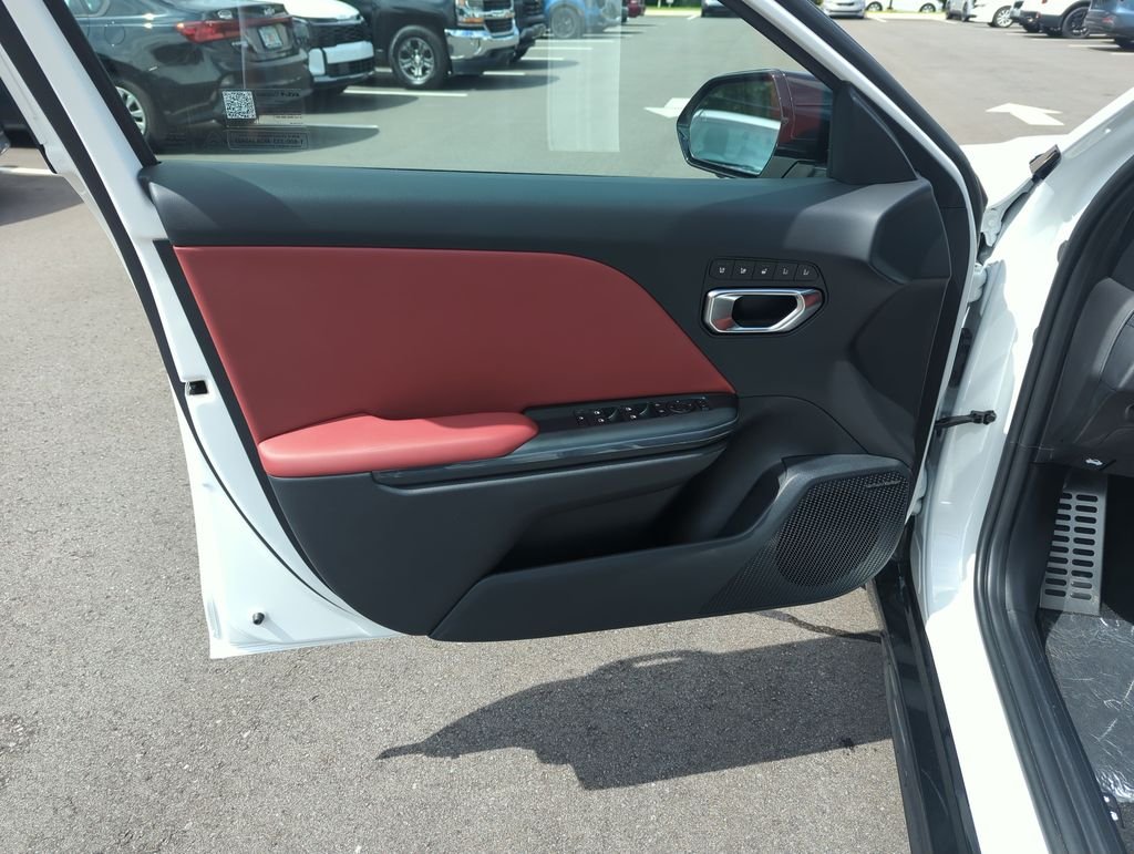 New 2026 Snow White Pearl Kia GT-Line Turbo image 18