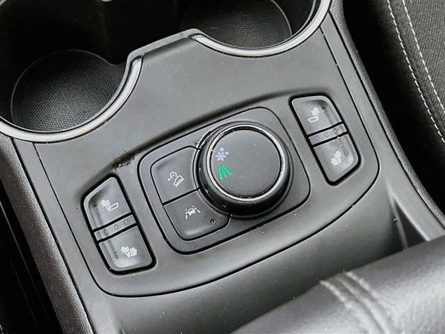 2022 GMC Terrain SLE - Photo 21