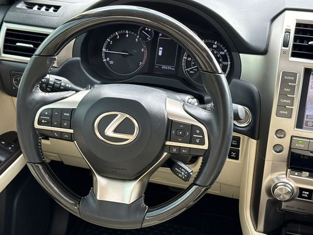 Used 2020 White Lexus 460 image 13