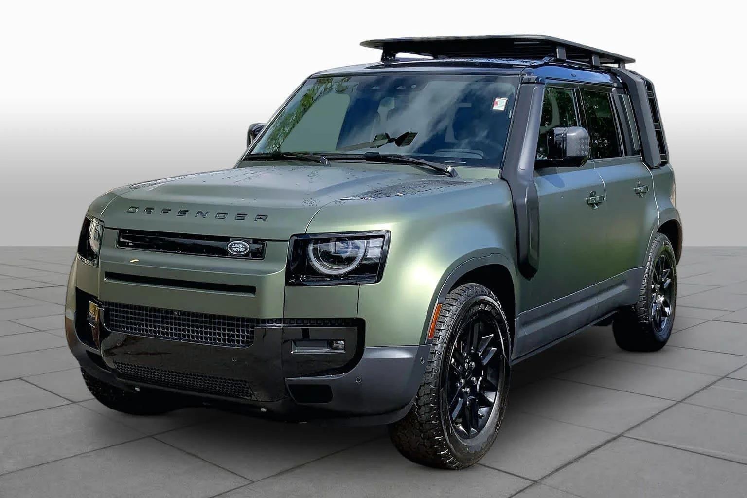 Defender | Land Rover Rockland