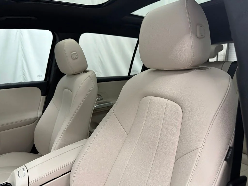 New 2026 Black Mercedes-Benz GLB 250 image 13