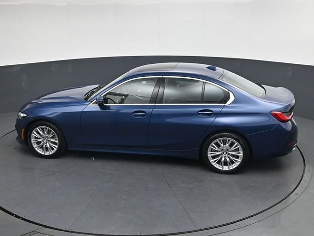 Used 2024 Blue BMW 330i image 28