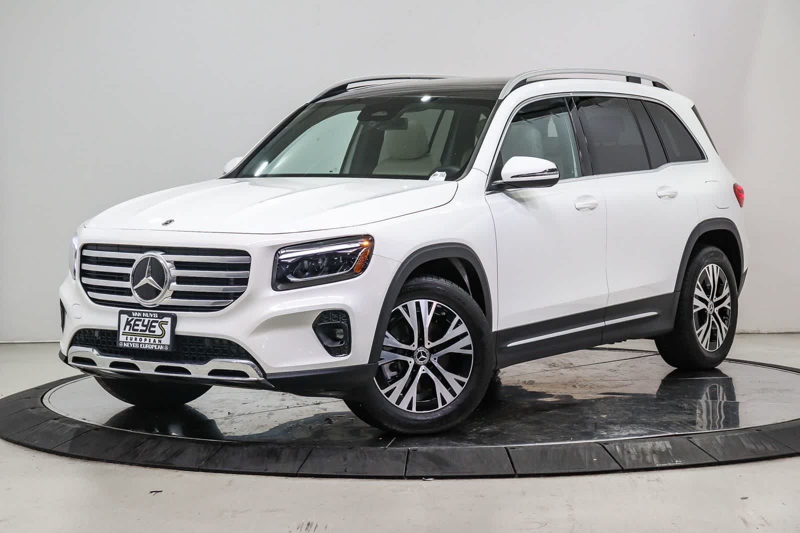 2026 Mercedes-Benz GLB GLB 250's photo
