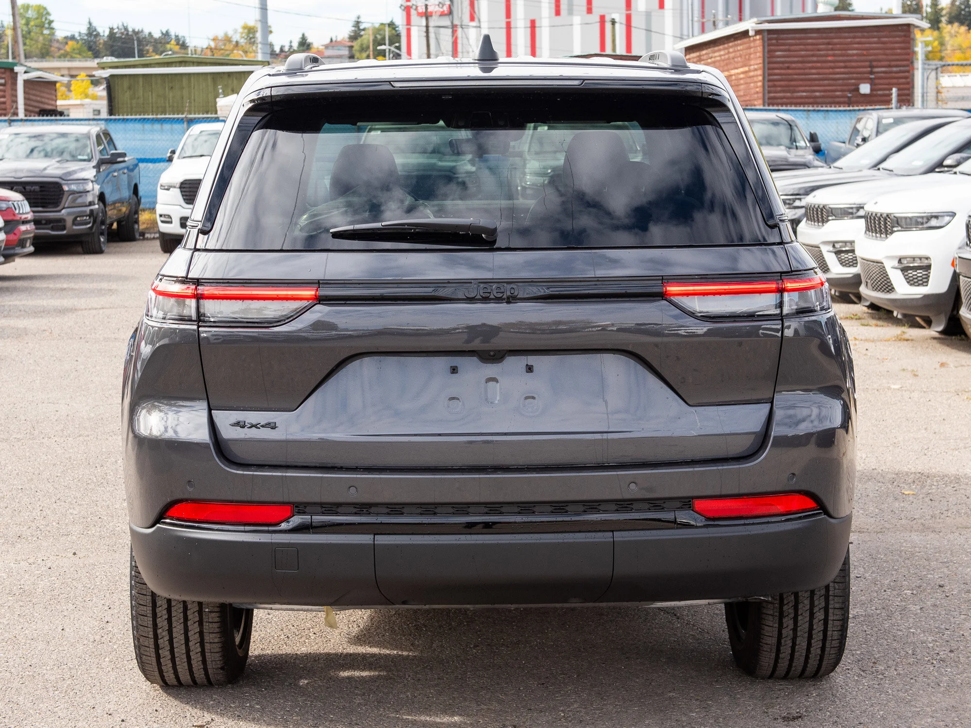 New 2025 Grey Jeep Altitude* 4x4, Sunroof, Remote Start, Heated Seats/Wheel image 4