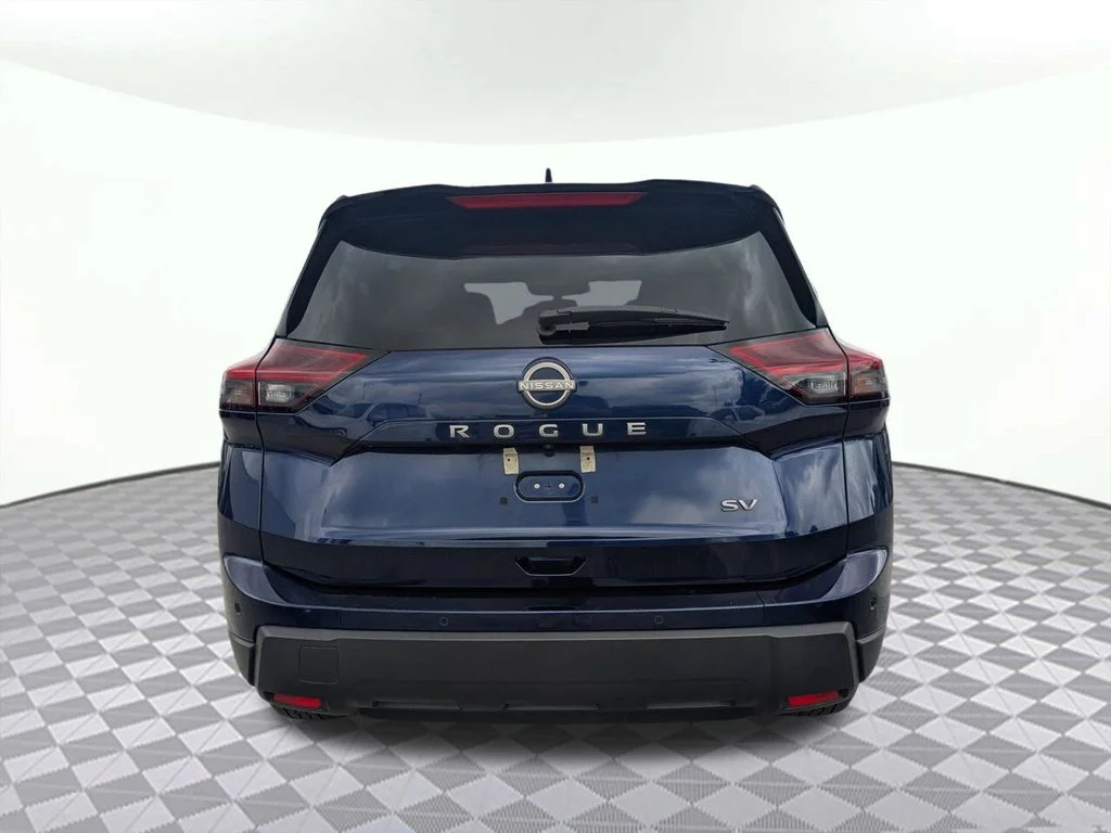 Used 2024 Blue Nissan SV image 4