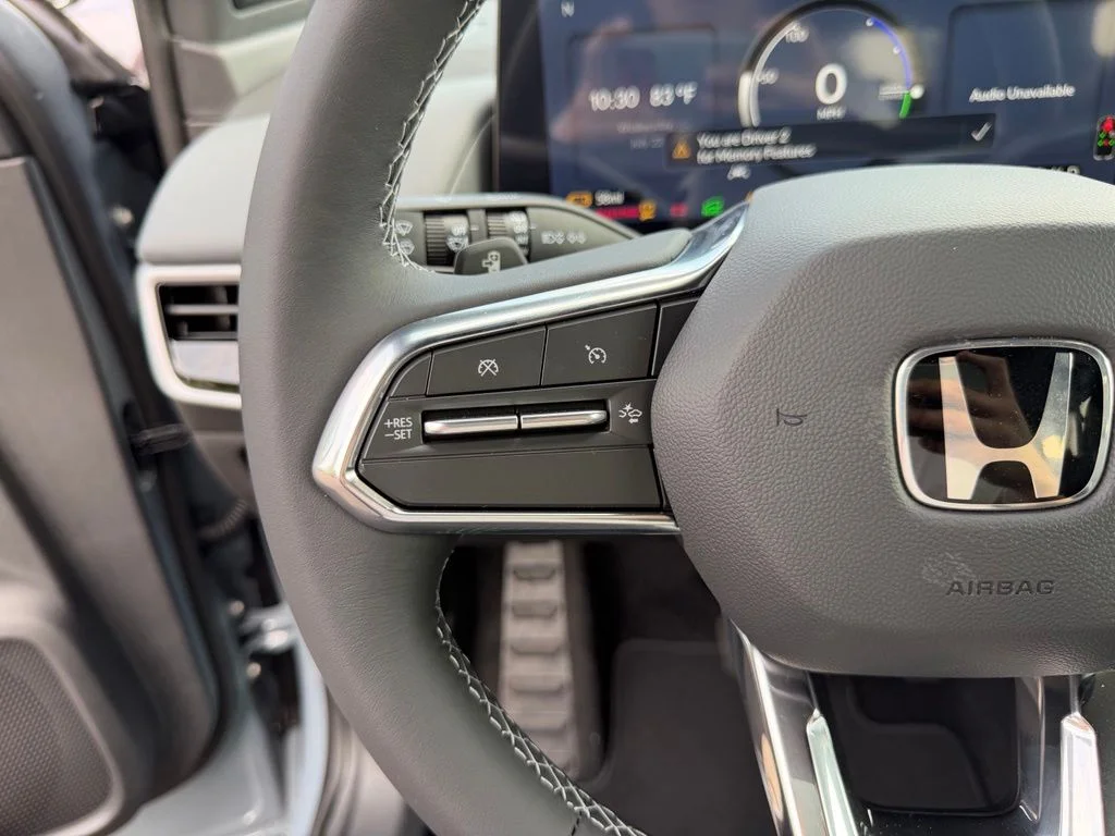 New 2026 Sonic Gray Pearl Honda Touring image 17