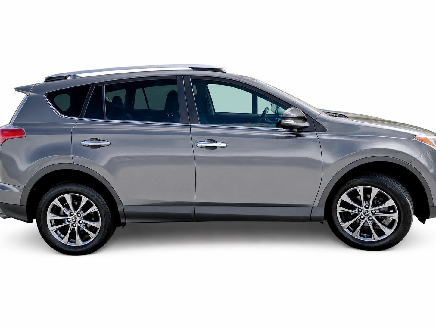 Used 2018 Magnetic Gray Metallic Toyota Limited image 2