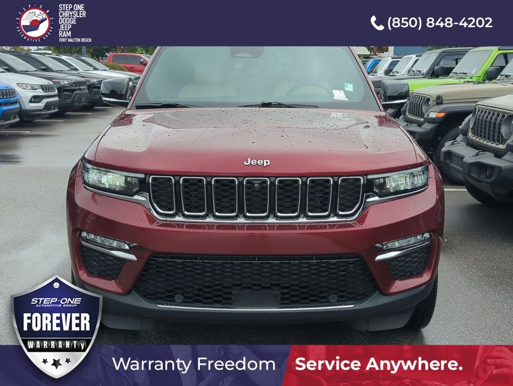 Used 2023 Red Jeep Limited image 9