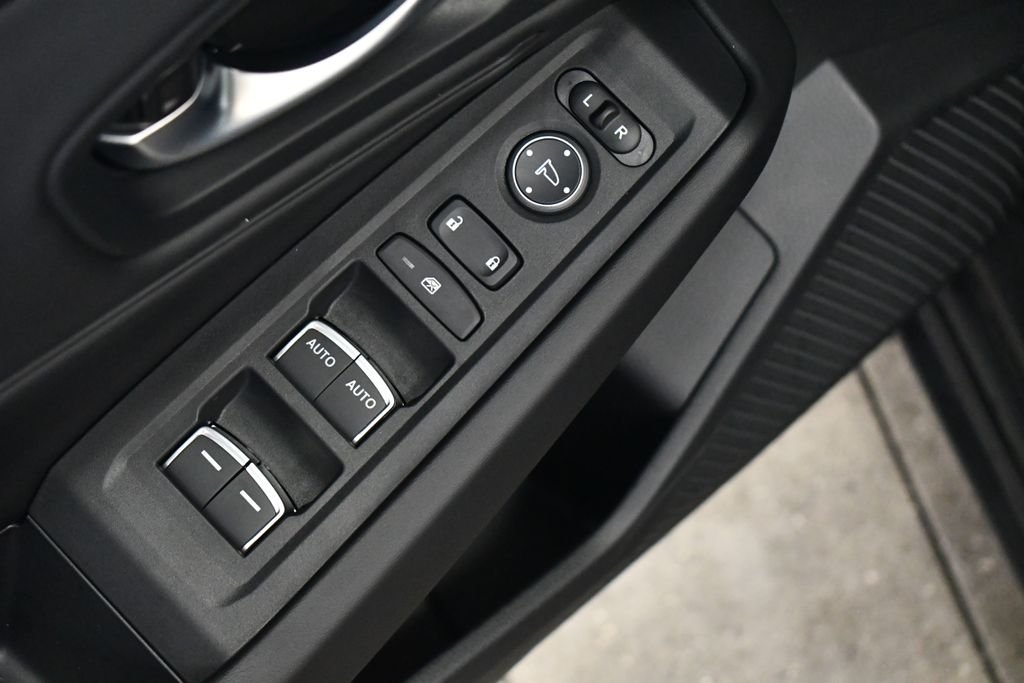 New 2026 Crystal Black Pearl Honda SE image 9