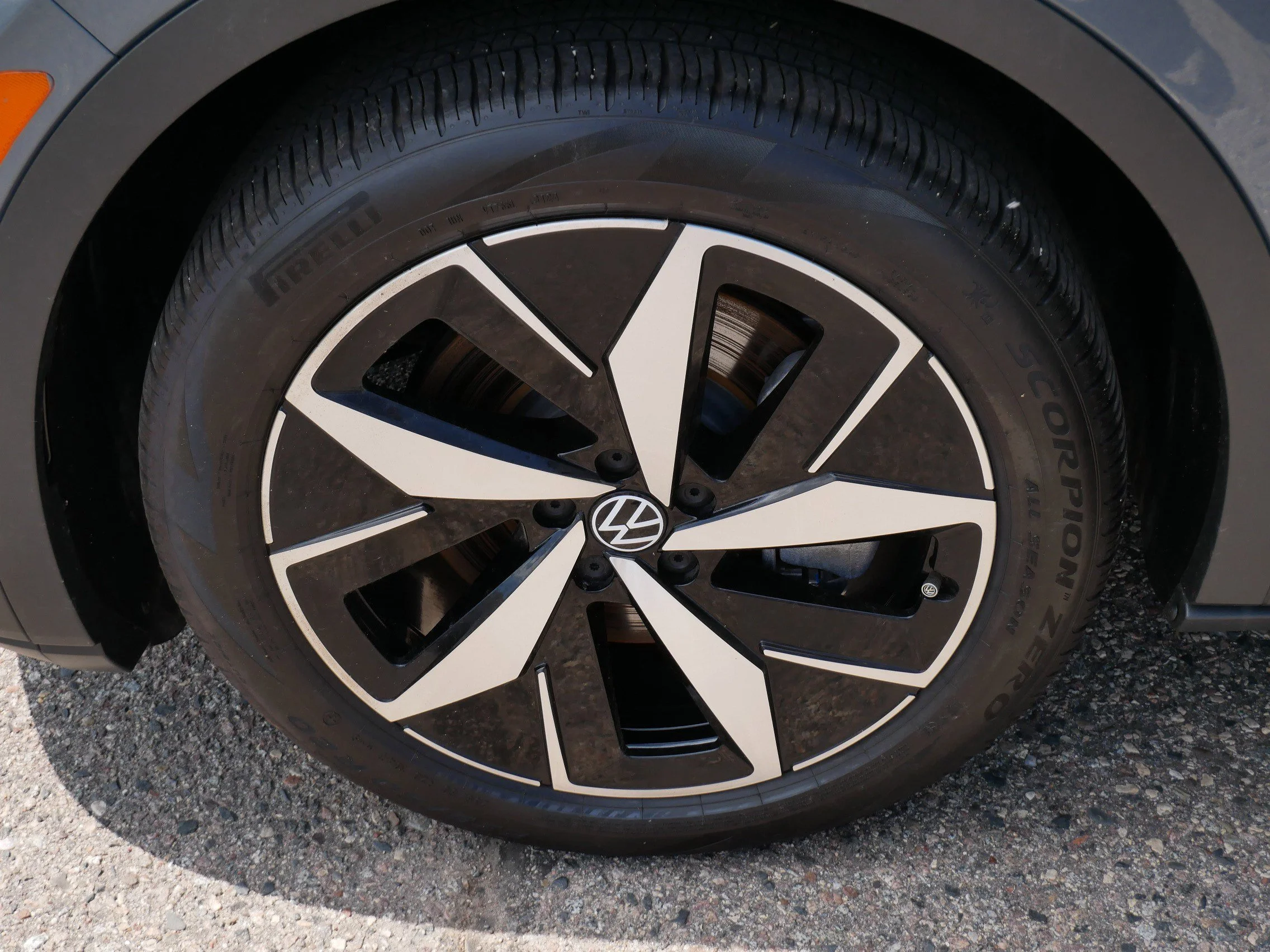 Certified Used 2025 Pure Gray Volkswagen Pro S image 16