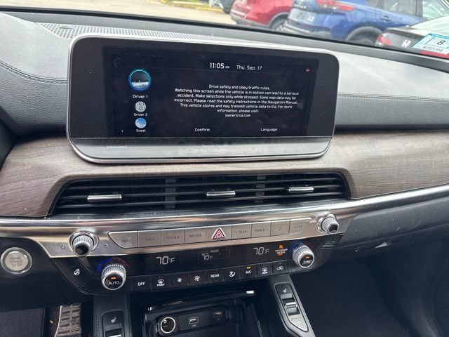 Certified Used 2022 Black Kia SX image 19