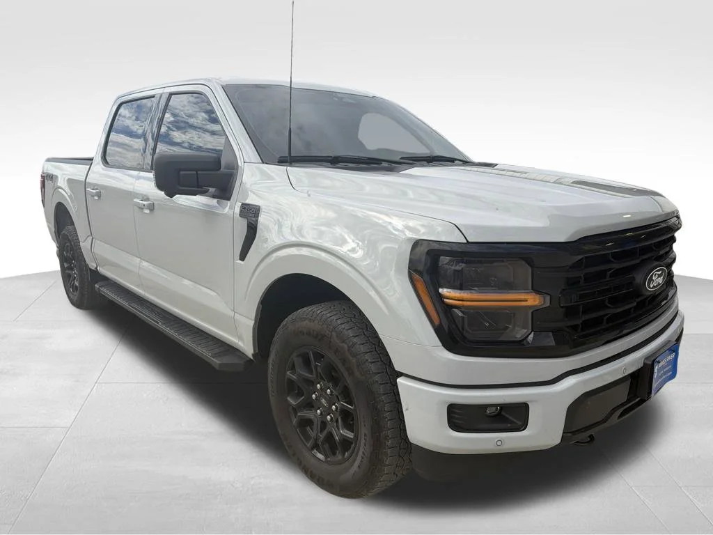 Used 2024 White Ford XLT image 18