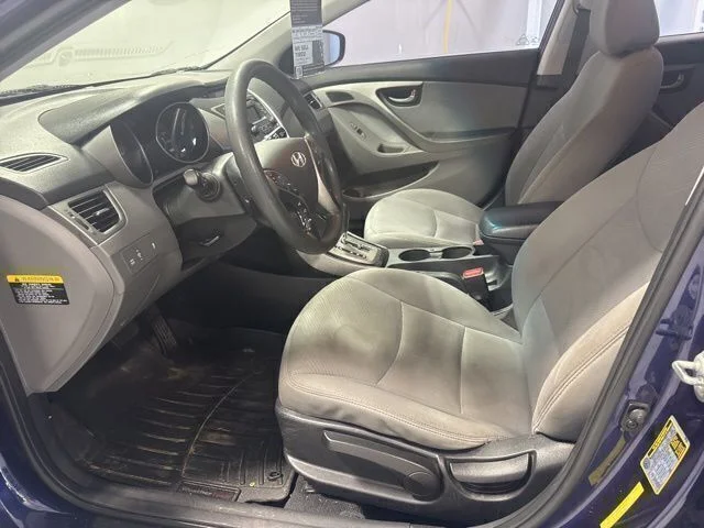 Used 2013 Blue Hyundai GLS image 12