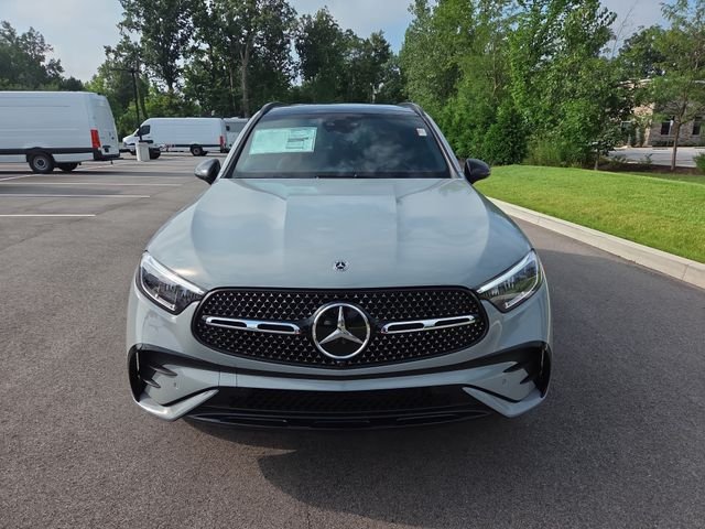 New 2027 MANUFAKTUR Alpine Grey Mercedes-Benz GLC300 image 8