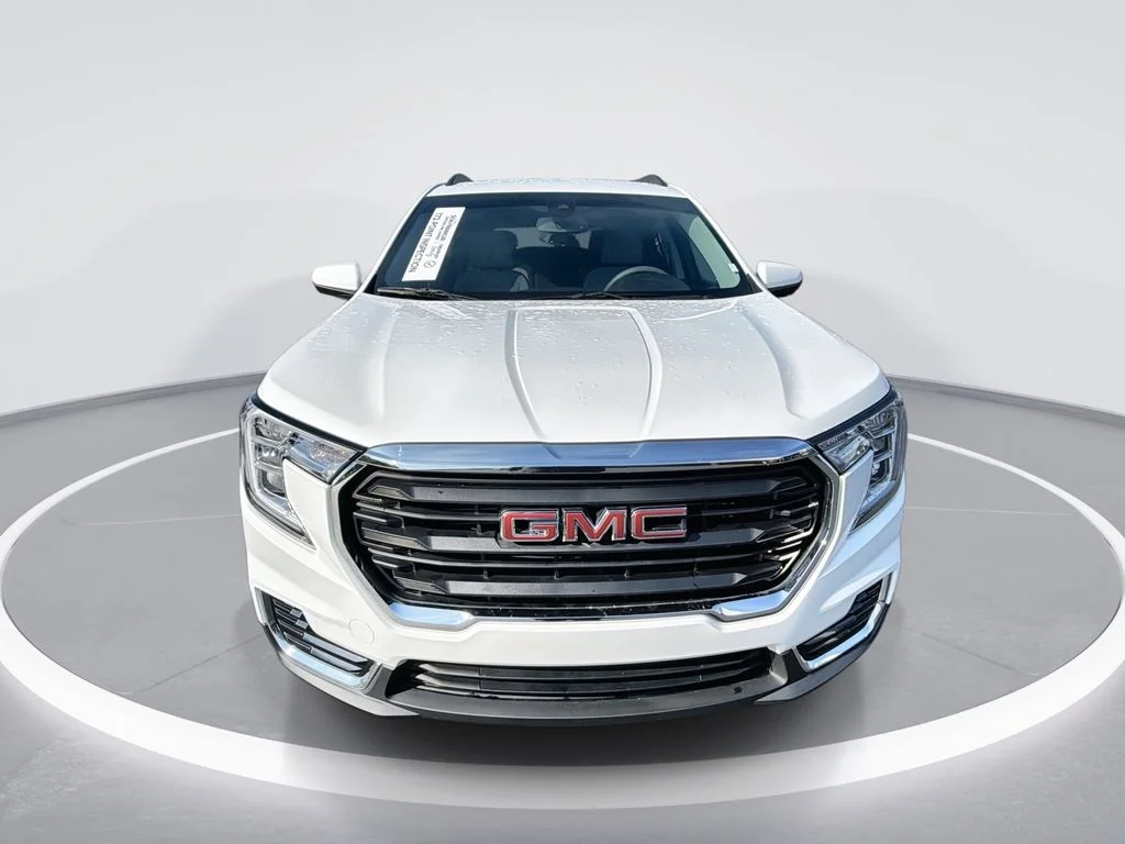 Certified Used 2023 White GMC SLE image 3