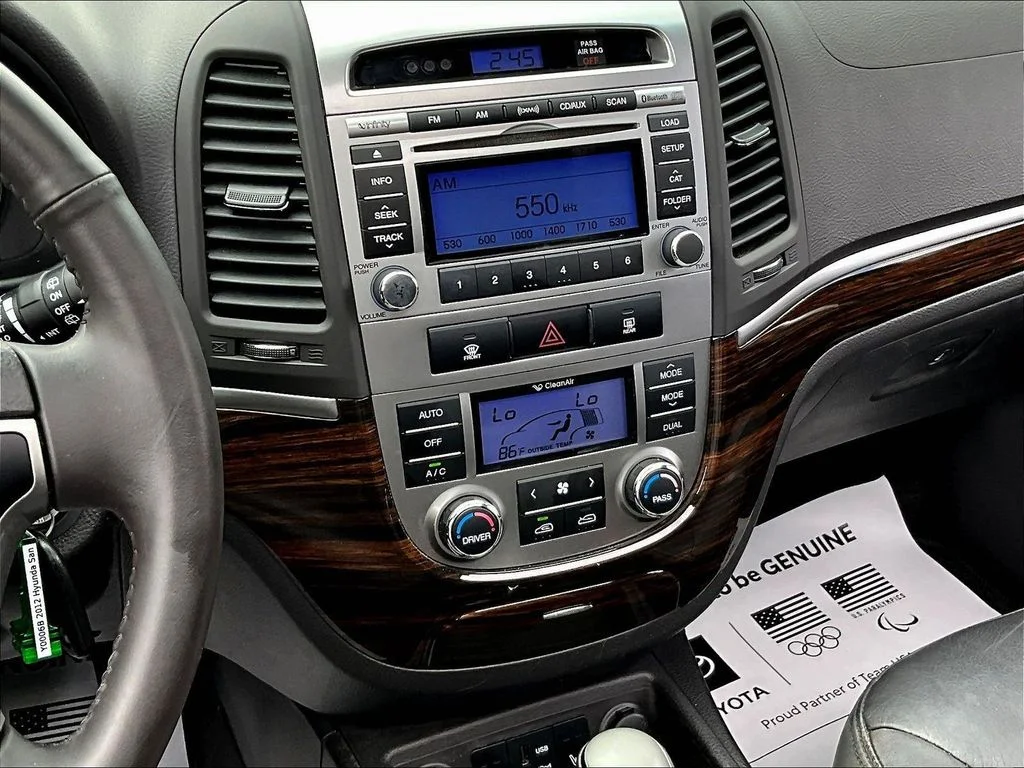 Used 2012 Gray Hyundai Limited image 9