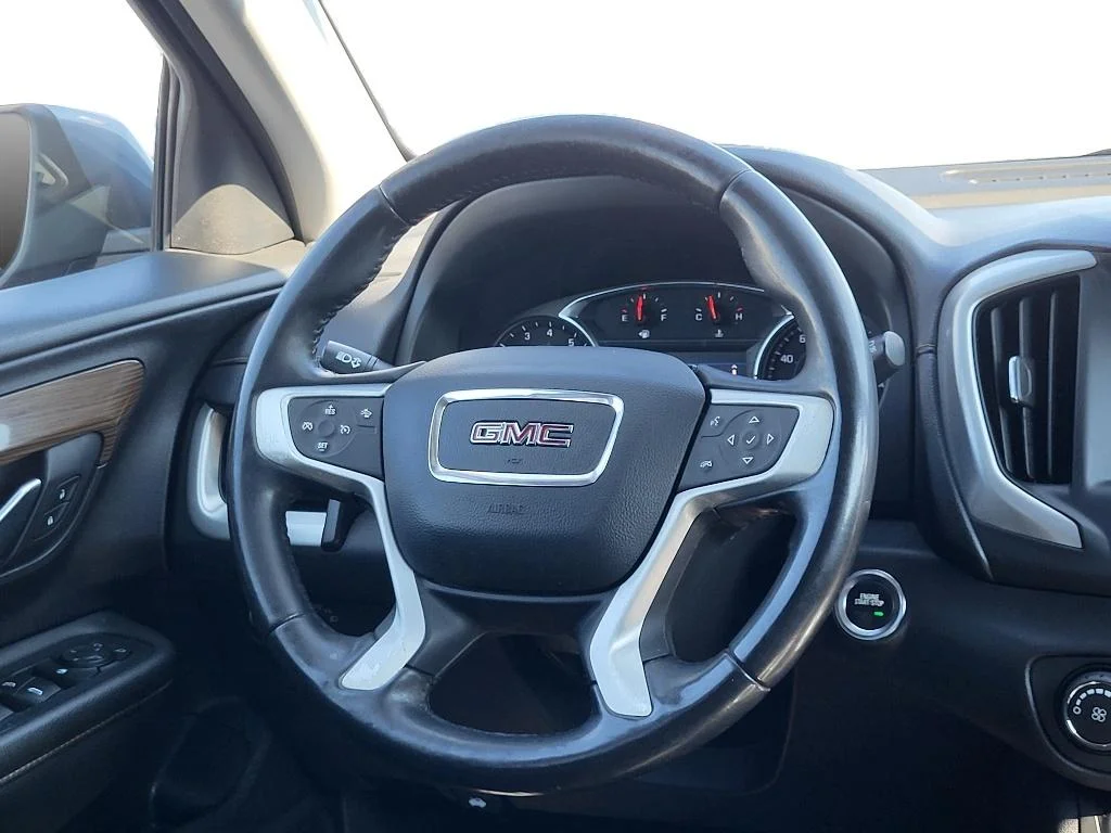 Used 2020 Satin Steel Metallic GMC SLE image 11