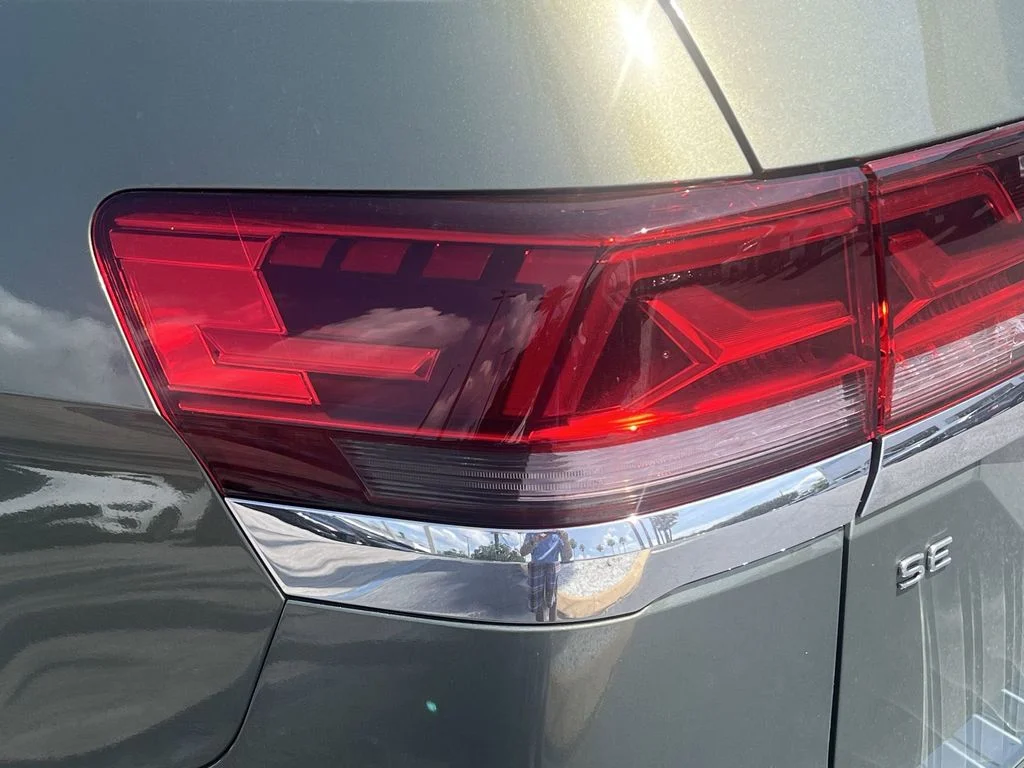 New 2026 Green Volkswagen 2.0T SE w/Technology image 8